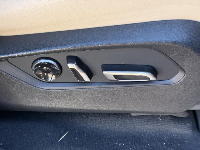Certified 2025 Acura MDX w/ Technology Package FWD image 26