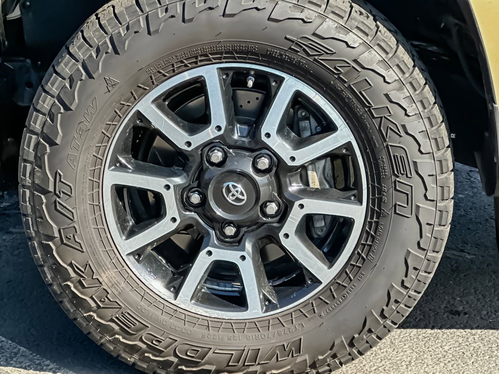 Used 2020 Toyota Tundra SR5 w/ TRD Off-Road Plus Package image 25