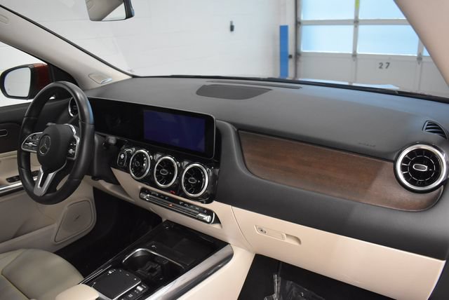 Used 2021 Mercedes-Benz GLA 250 4MATIC image 18