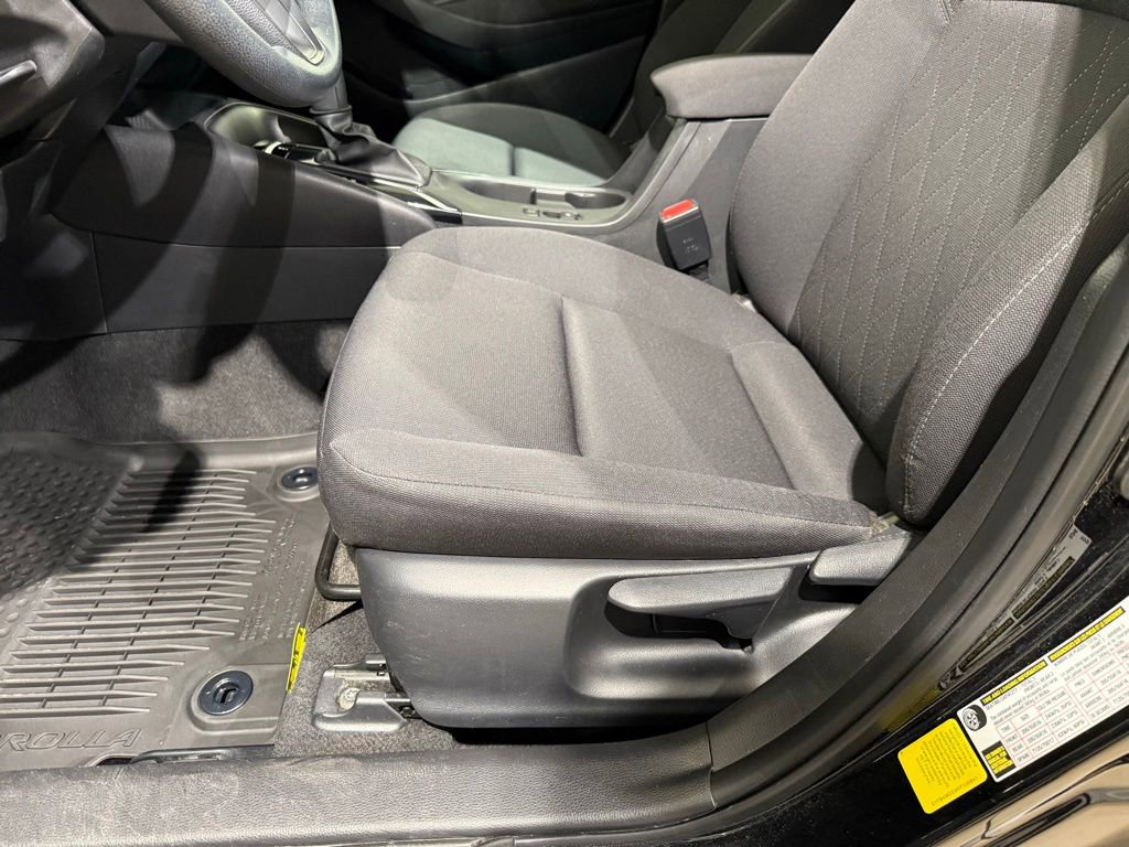 Certified 2024 Toyota Corolla LE FWD image 13