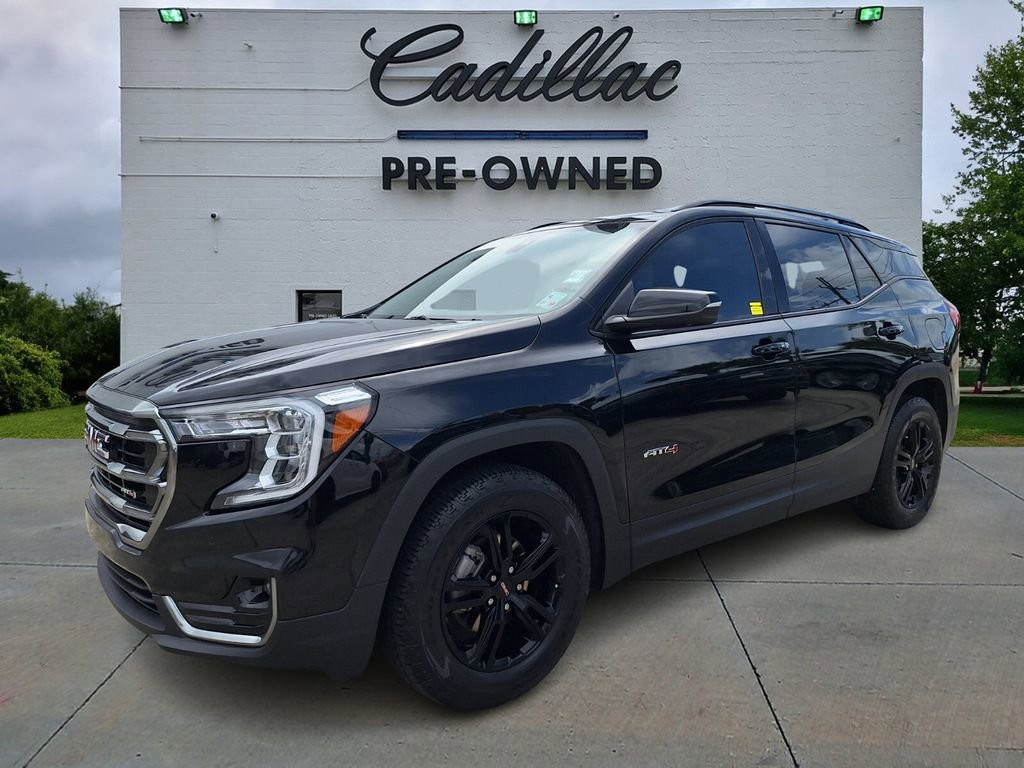 Used 2022 GMC Terrain AT4 w/ Infotainment Package II image 7