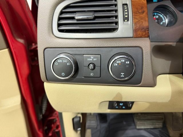 Used 2010 GMC Sierra 1500 SLT w/ SLT Convenience Package AWD/4WD image 17