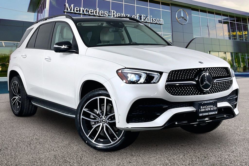 Certified 2022 Mercedes-Benz GLE 450 4MATIC image 1