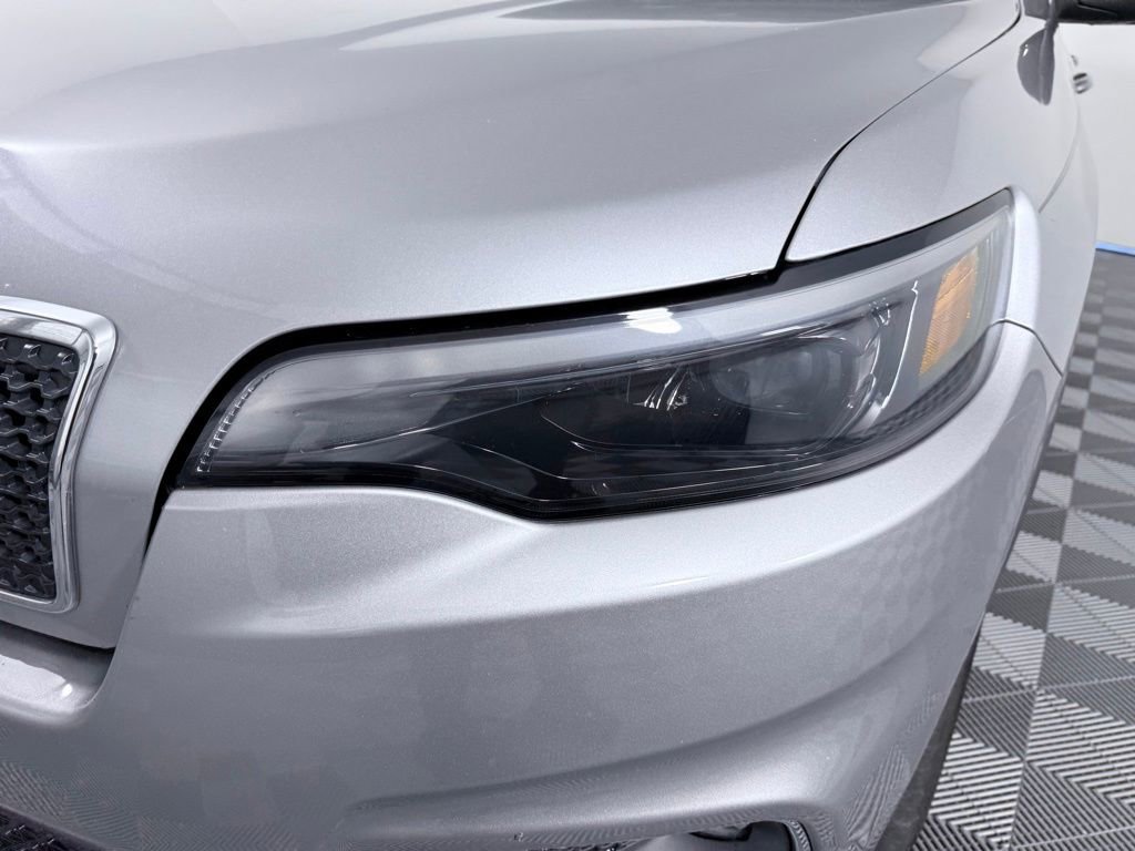 Used 2022 Jeep Cherokee Limited image 27