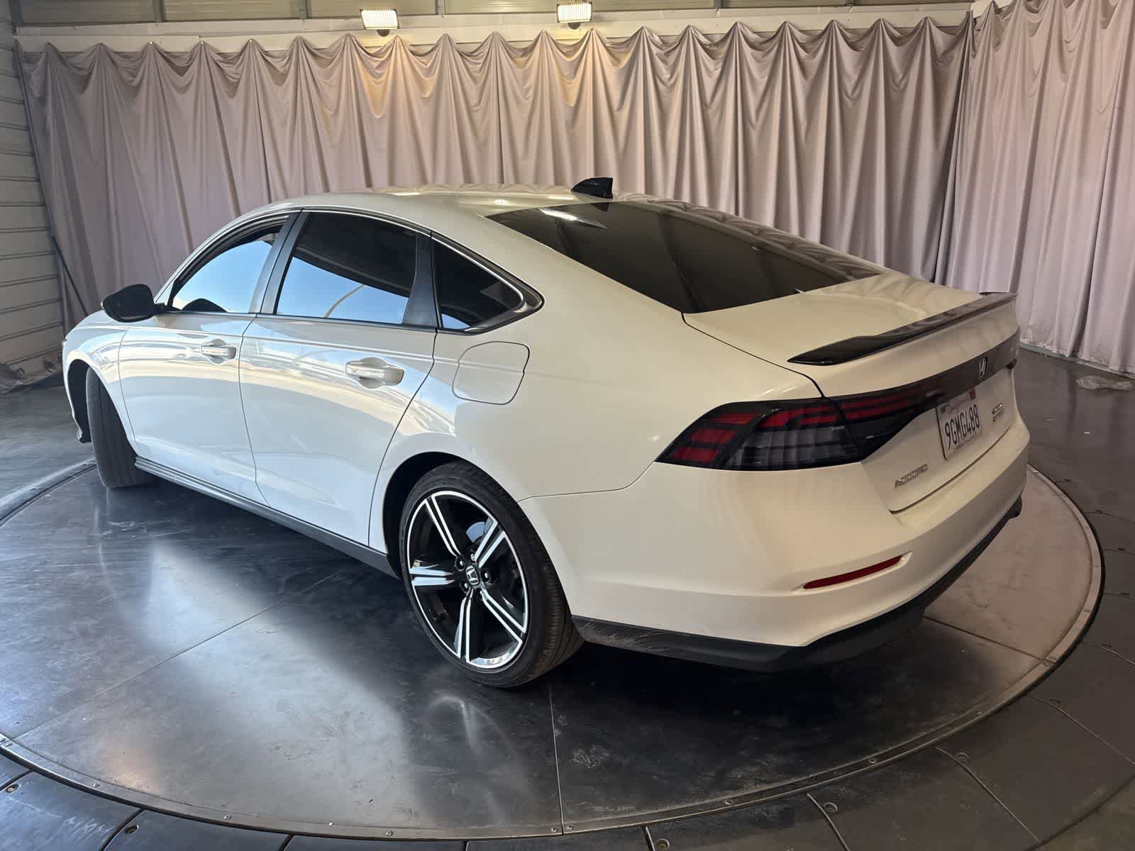 Used 2023 Honda Accord Sport image 7