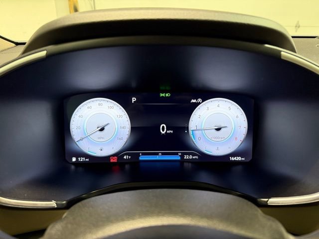 Used 2023 Hyundai Santa Fe Limited w/ Cargo Package image 15