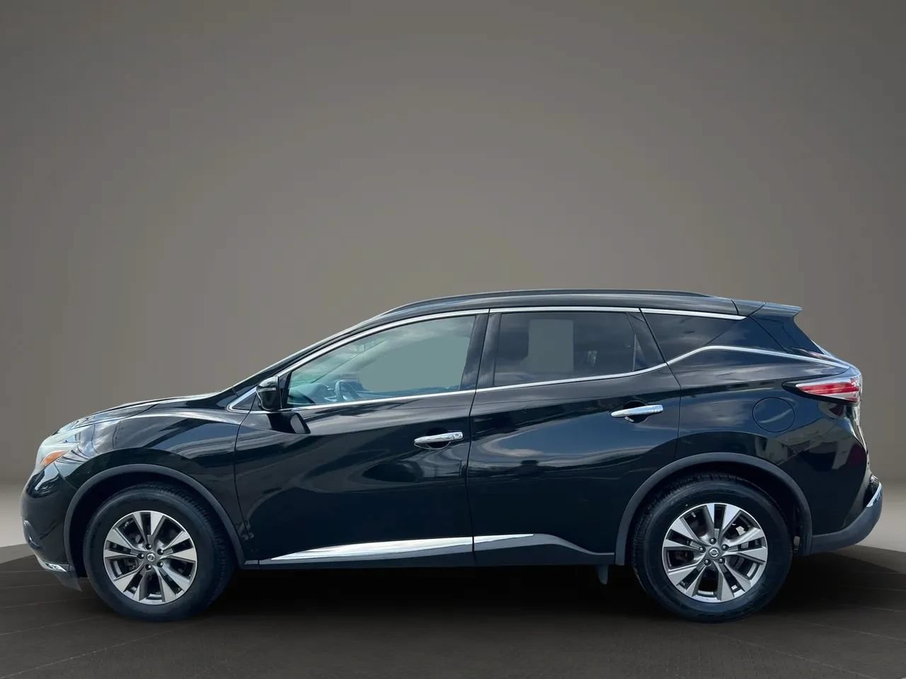 Used 2018 Nissan Murano SV AWD/4WD image 8