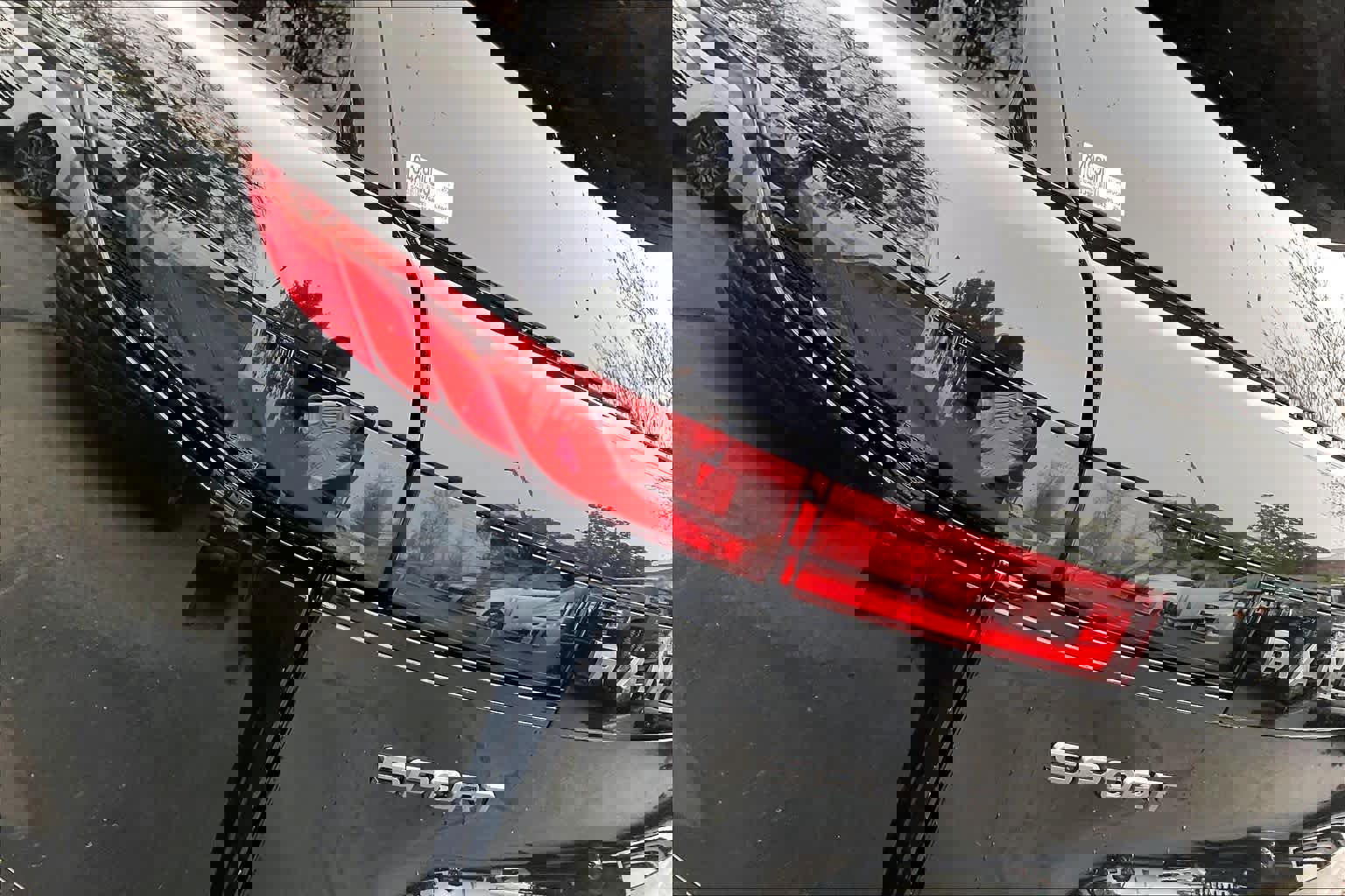 Used 2025 Land Rover Range Rover Sport image 32