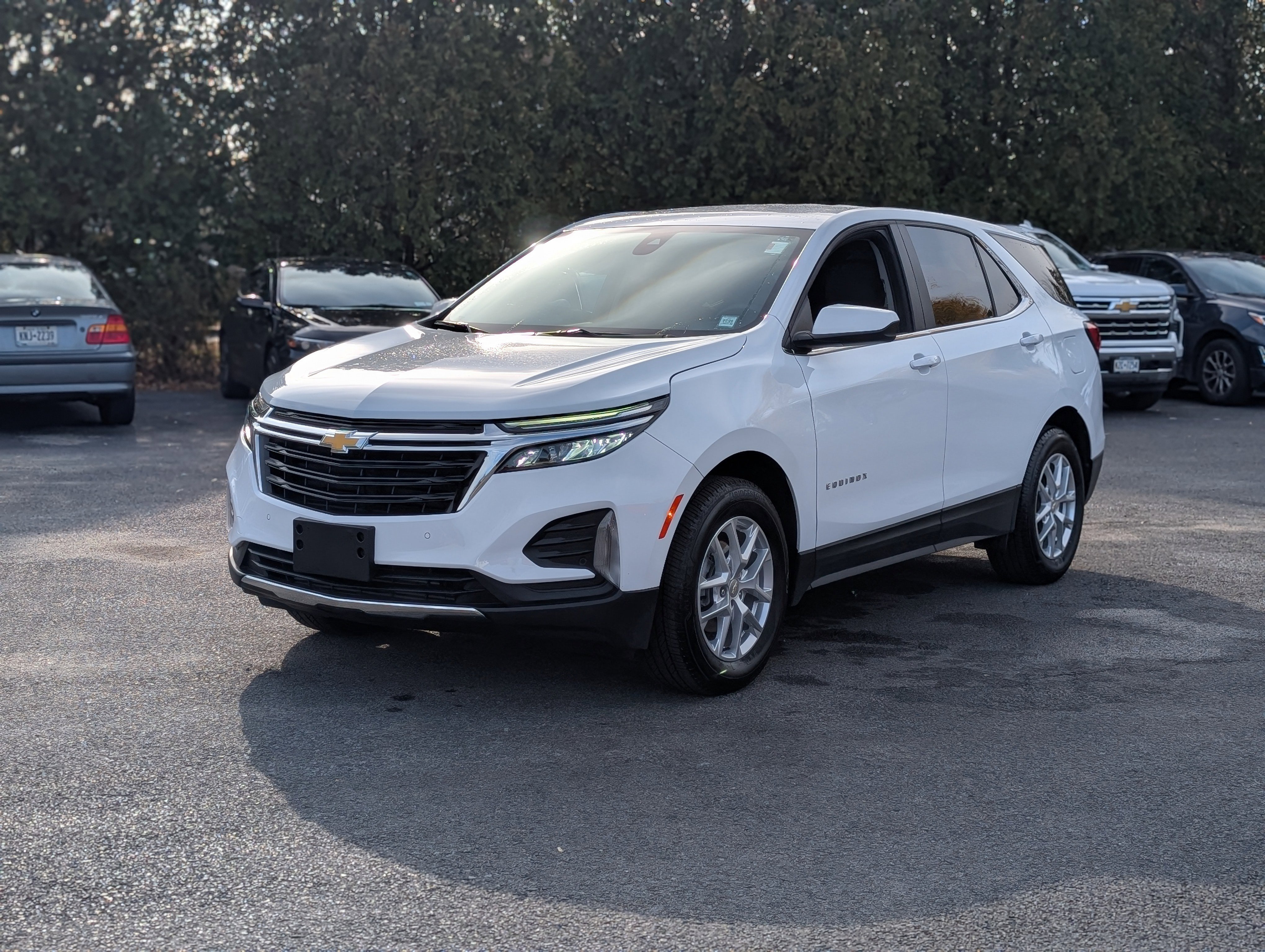 Used 2024 Chevrolet Equinox LT w/ LPO, Floor Liner Package image 13