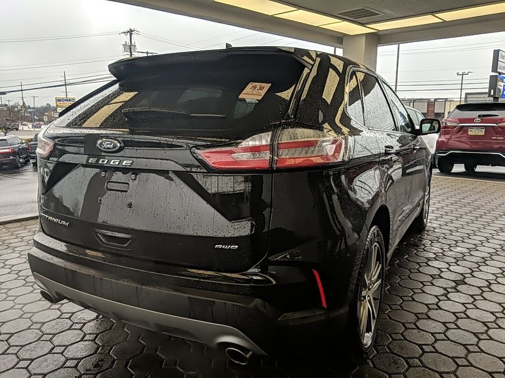 Certified 2024 Ford Edge Titanium w/ Equipment Group 301A image 5