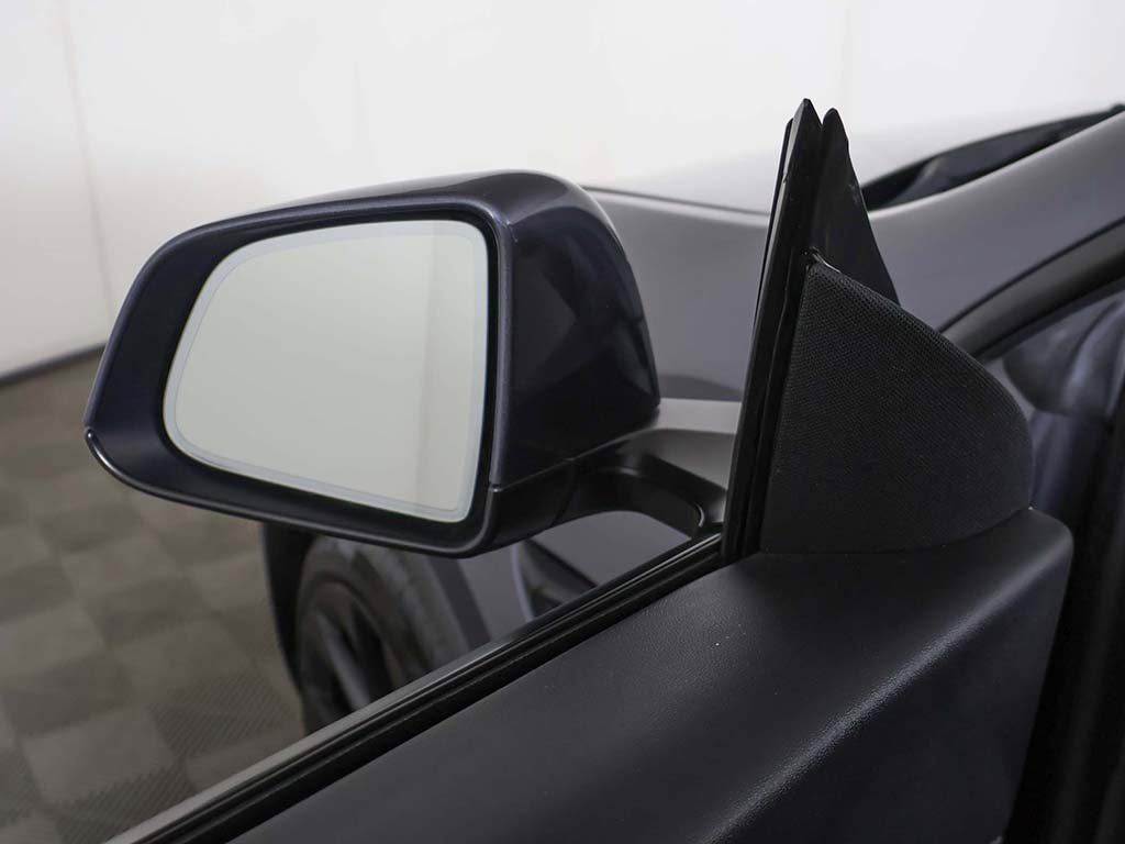 Used 2021 Tesla Model Y 2WD image 28