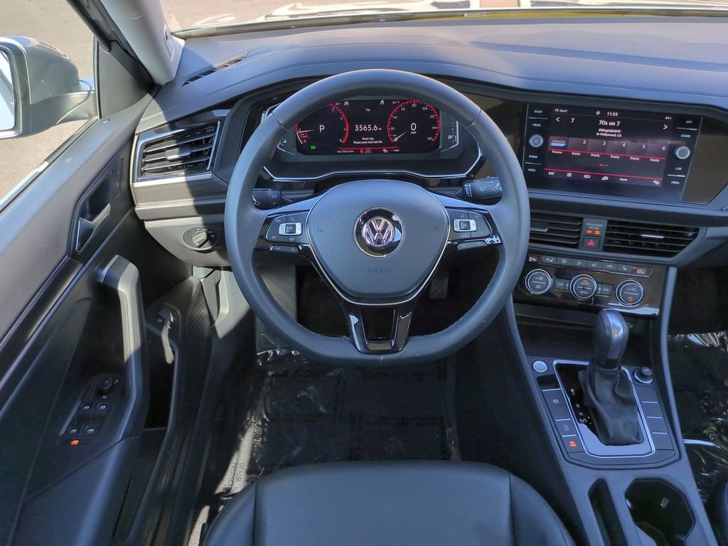 Used 2020 Volkswagen Jetta SEL image 14