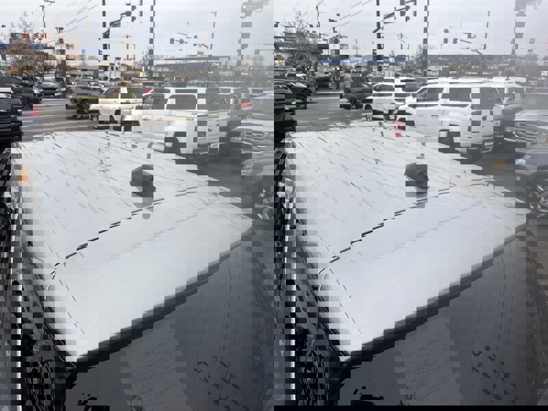 Used 2023 Chevrolet Equinox LS image 15