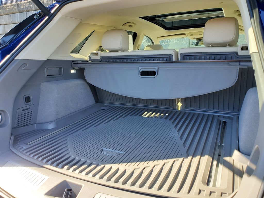 Certified 2023 Cadillac XT5 Premium Luxury AWD/4WD image 41