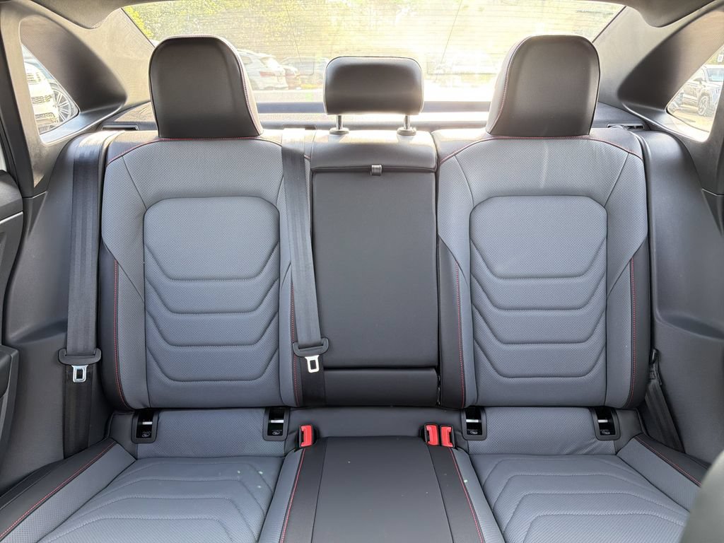 New 2026 Volkswagen Jetta GLI Autobahn FWD image 27