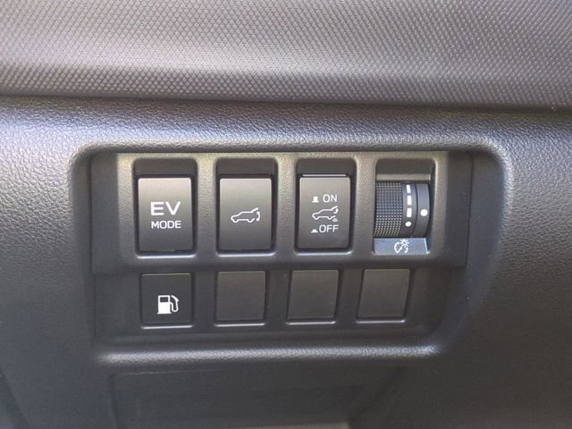Used 2025 Subaru Forester Touring AWD/4WD image 32