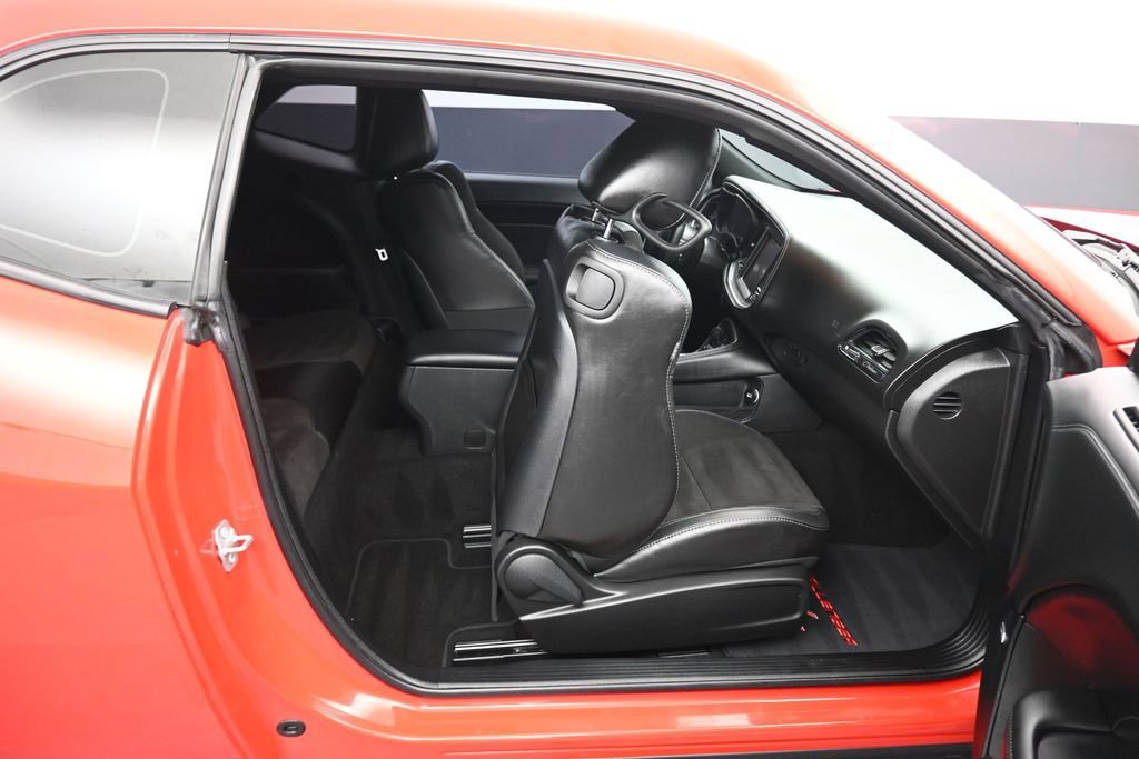 Used 2022 Dodge Challenger R/T w/ Plus Package RWD image 40