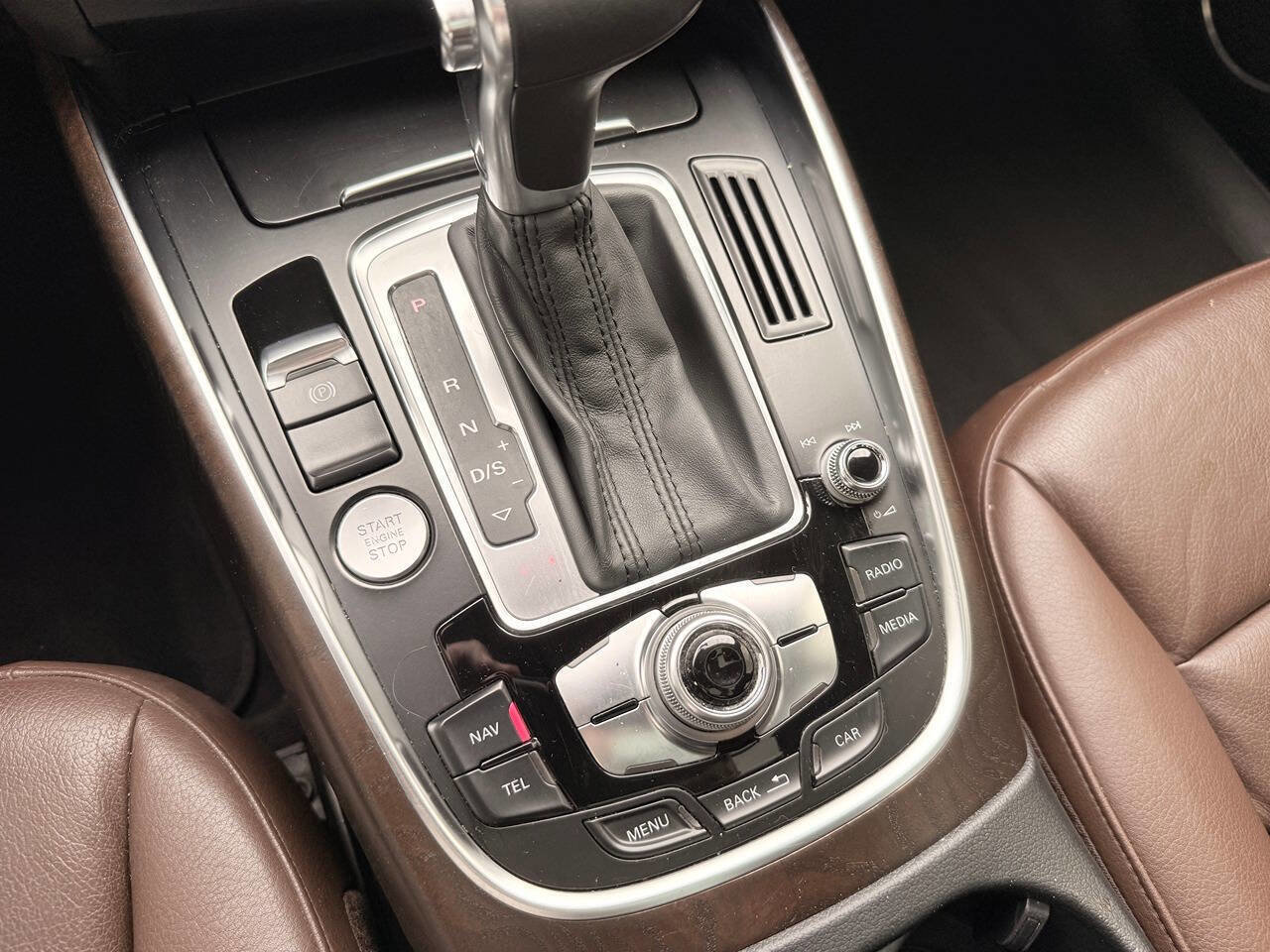 Used 2015 Audi Q5 3.0T Premium Plus image 24