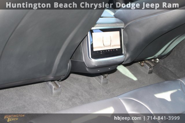 Used 2021 Tesla Model S Plaid image 31