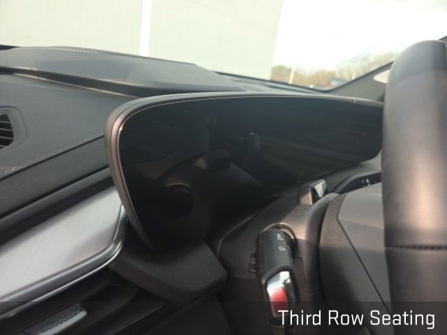 Used 2025 Buick Enclave Avenir image 13