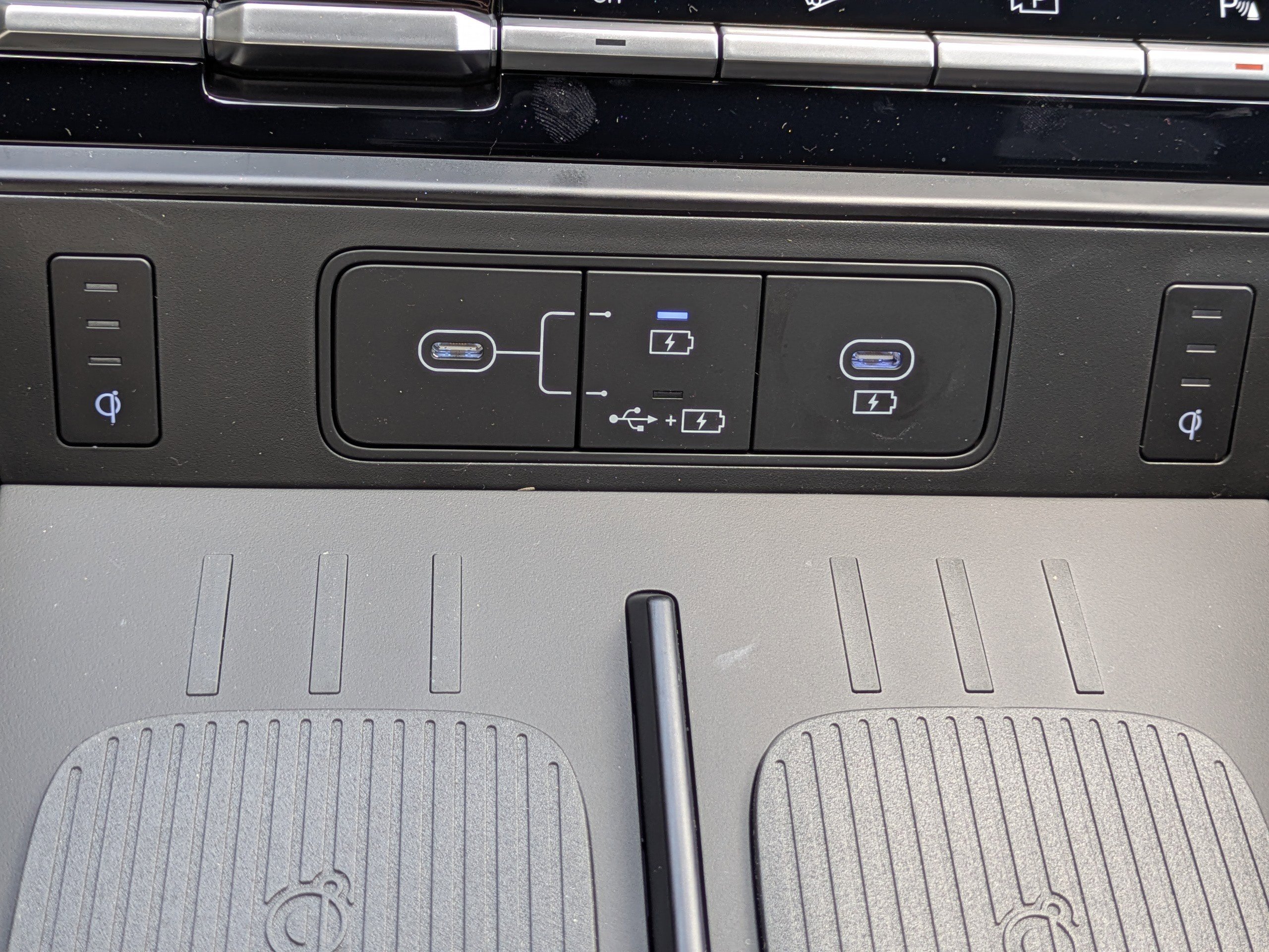 New 2026 Hyundai Santa Fe Calligraphy FWD image 27