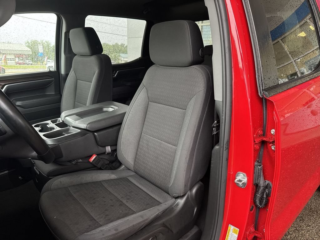 Certified 2025 Chevrolet Silverado 1500 LT AWD/4WD image 7