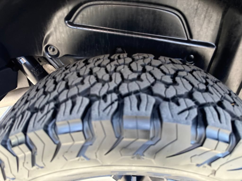 Used 2024 Jeep Wrangler Unlimited Rubicon 4xe AWD/4WD image 12