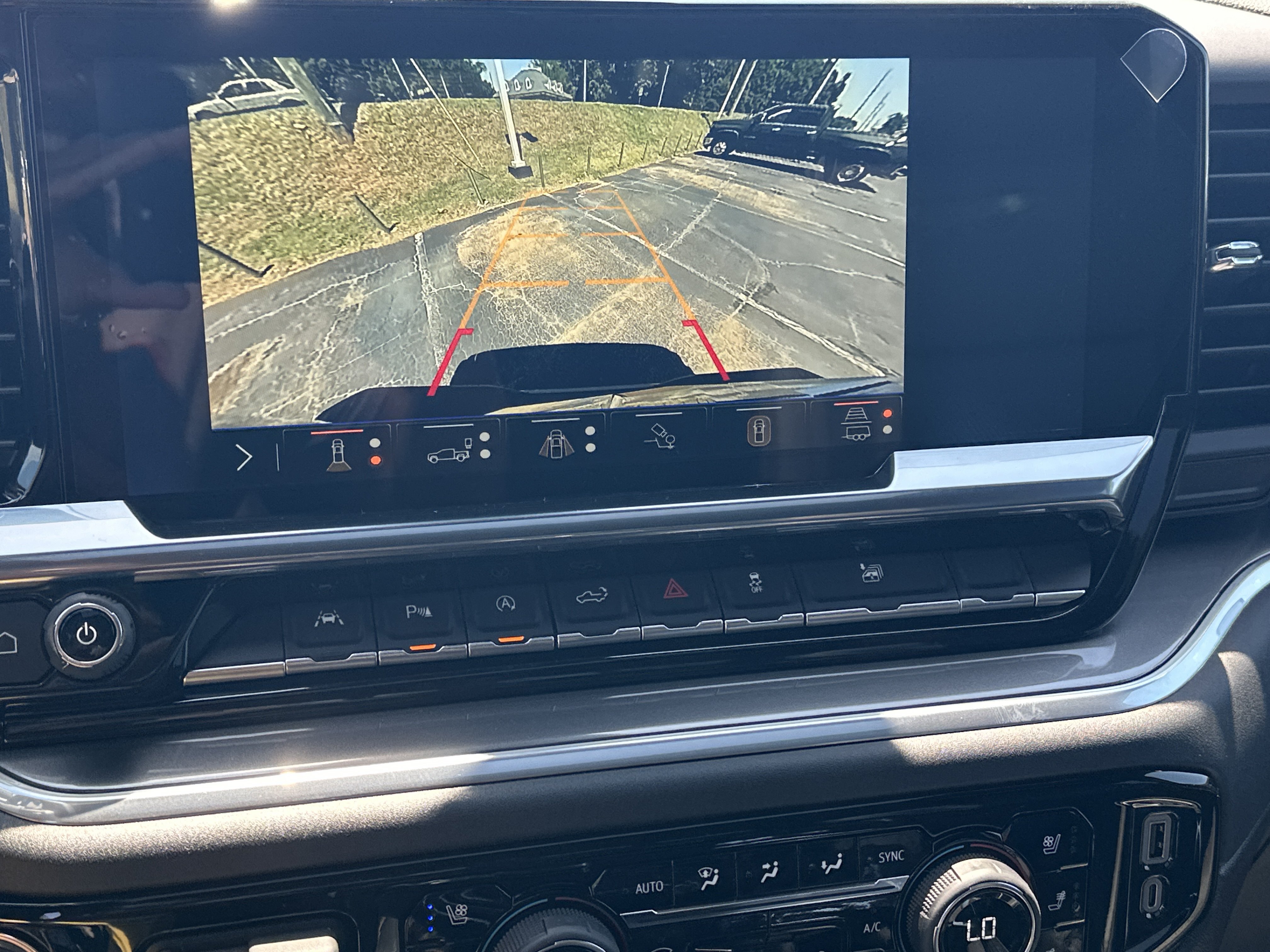New 2026 Chevrolet Silverado 1500 High Country AWD/4WD image 31