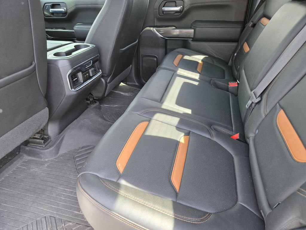 Used 2020 GMC Sierra 1500 AT4 w/ Technology Package image 18