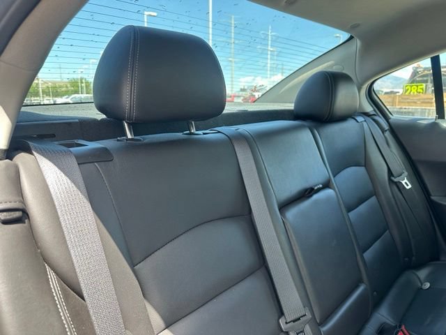 Used 2014 Chevrolet Cruze LT w/ RS Package FWD image 30