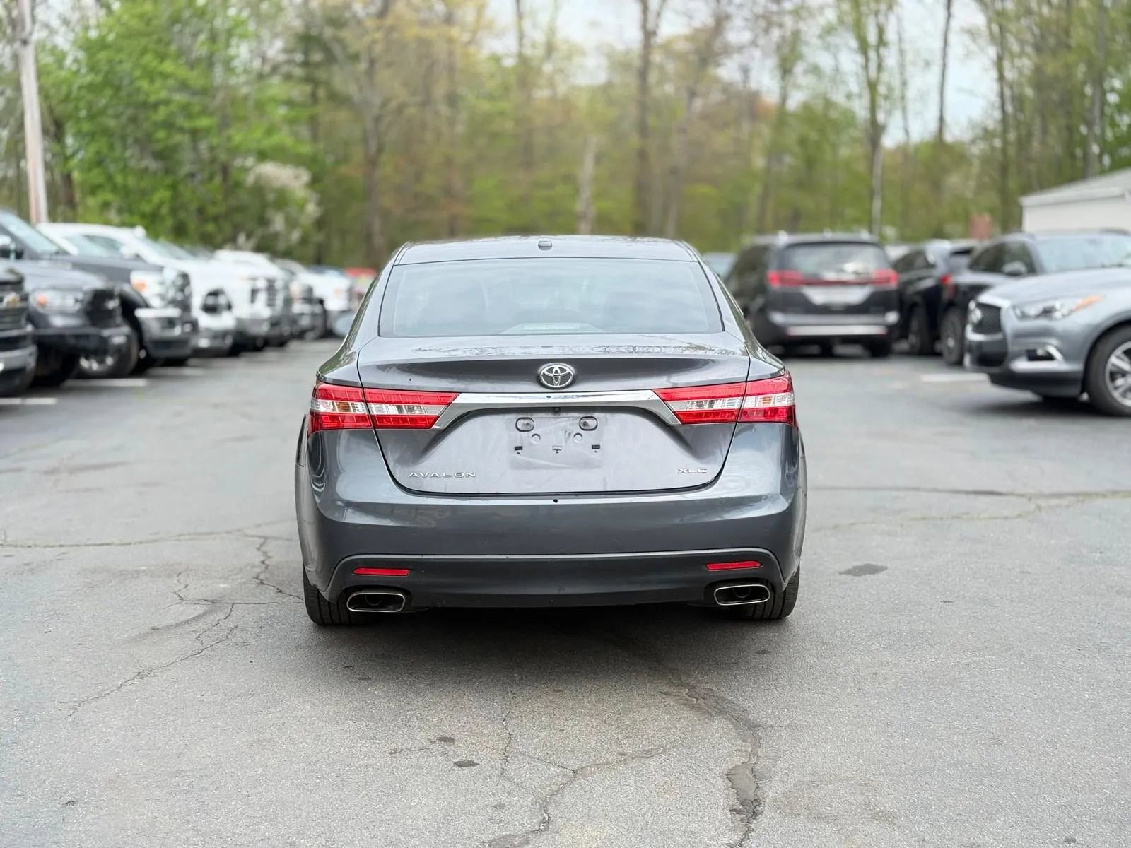 Used 2014 Toyota Avalon XLE Touring FWD image 7
