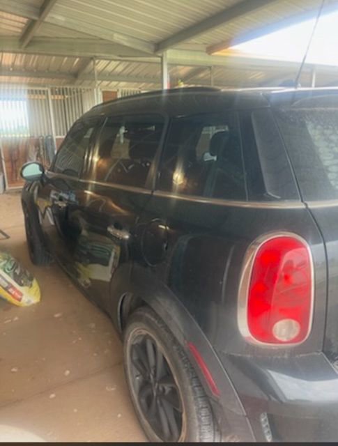 Used 2016 MINI Cooper Countryman S FWD image 1