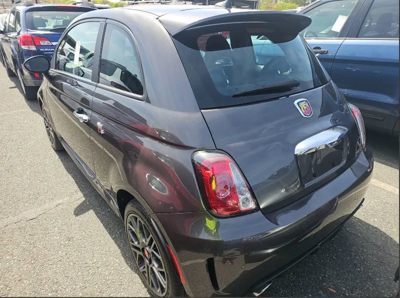 Used 2018 FIAT 500 Abarth w/ Popular Equipment Package FWD image 2