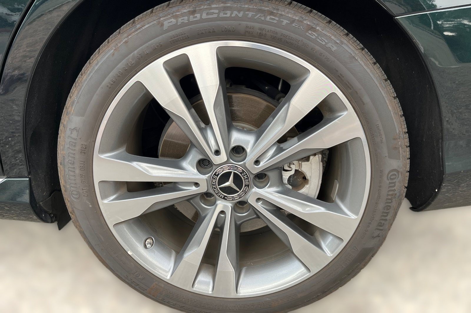Used 2019 Mercedes-Benz C 300 Sedan image 6