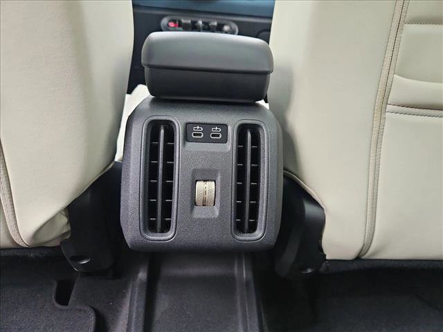 Certified 2025 MINI Cooper Countryman S AWD/4WD image 18