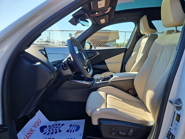 Used 2025 BMW X3 xDrive30i w/ Convenience Package AWD/4WD image 13