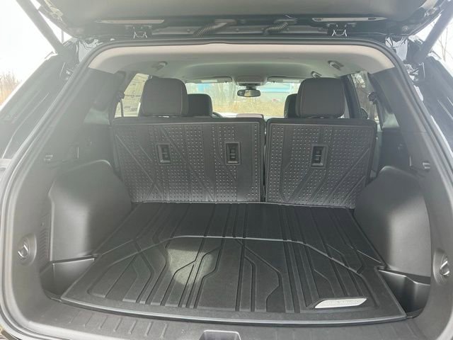 New 2026 Chevrolet Blazer LT w/ Convenience Package FWD image 11