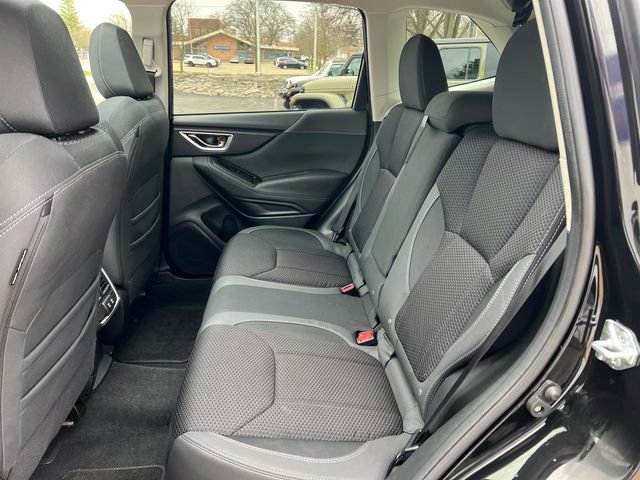 Used 2024 Subaru Forester Premium image 5