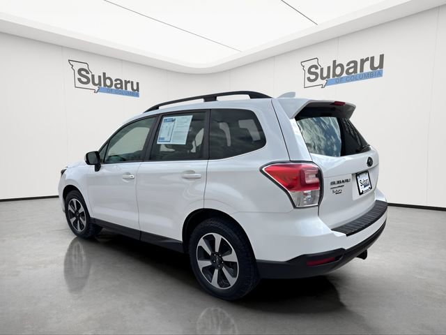 Used 2017 Subaru Forester 2.5i Premium w/ All-Weather Package image 5