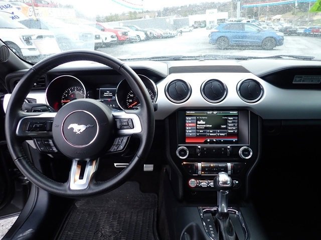 Used 2015 Ford Mustang GT Premium image 18