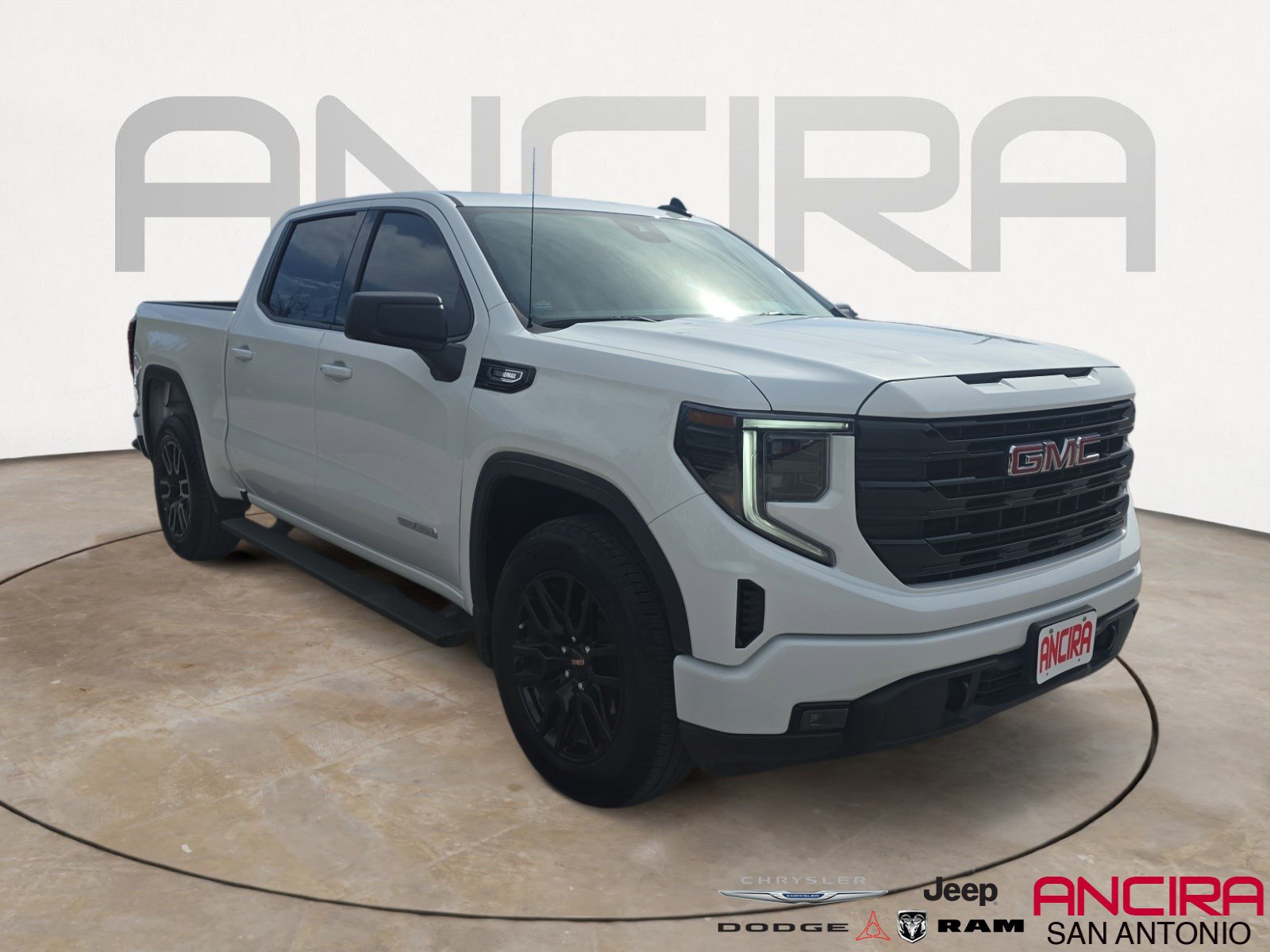 Used 2025 GMC Sierra 1500 Elevation