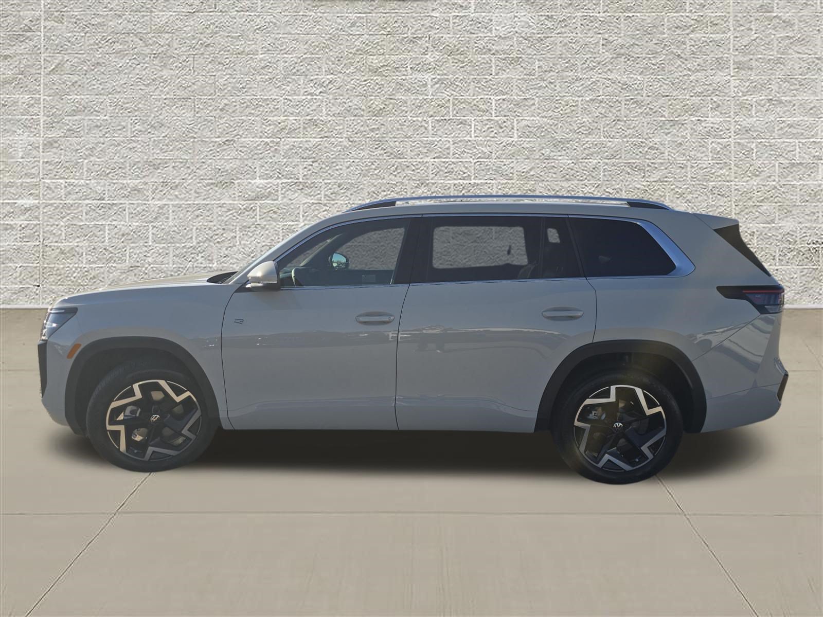 New 2027 Volkswagen Atlas SEL R-Line AWD/4WD image 4