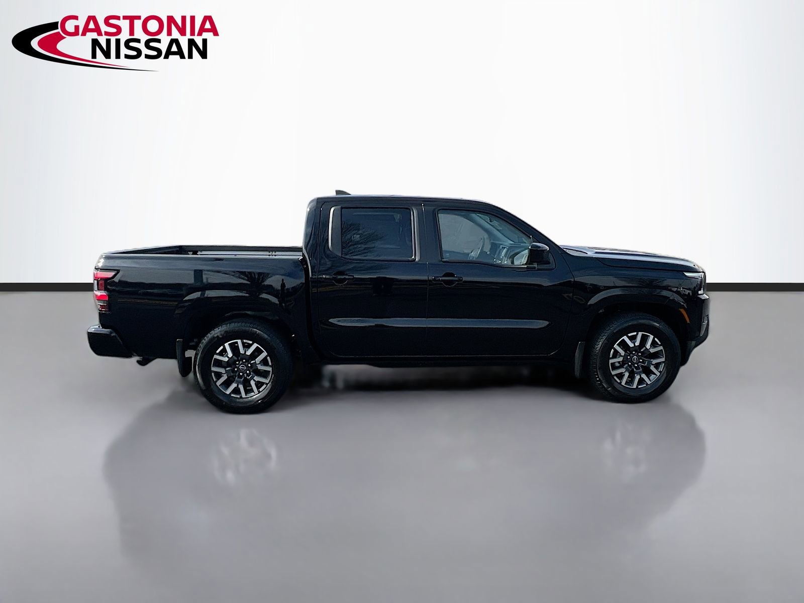 Used 2024 Nissan Frontier SL w/ Technology Package image 10