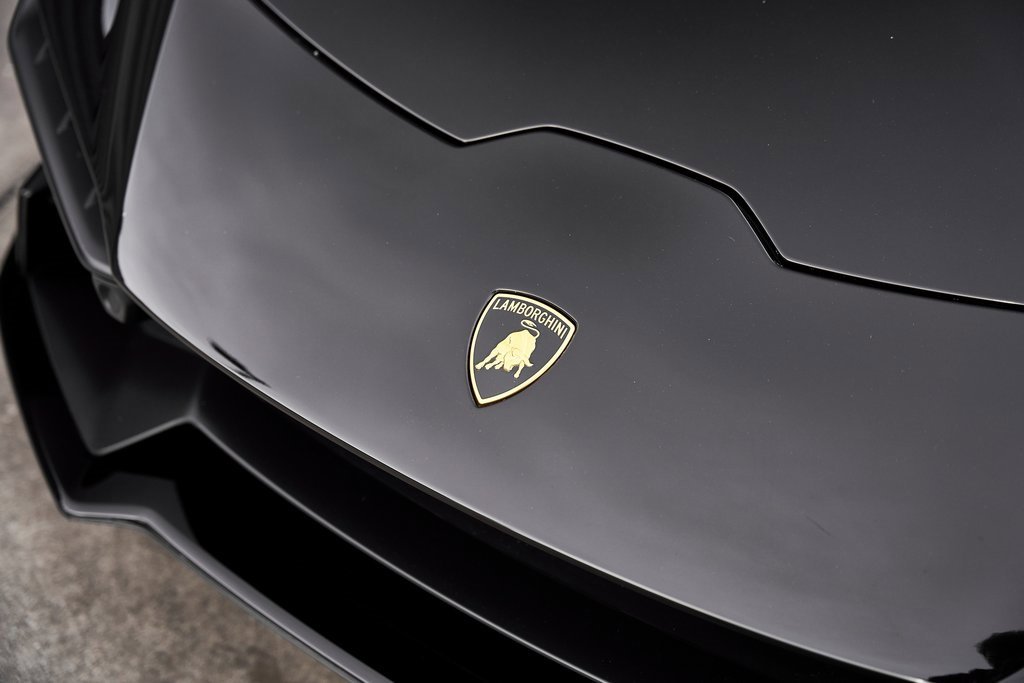 Used 2023 Lamborghini Huracan Tecnica image 7