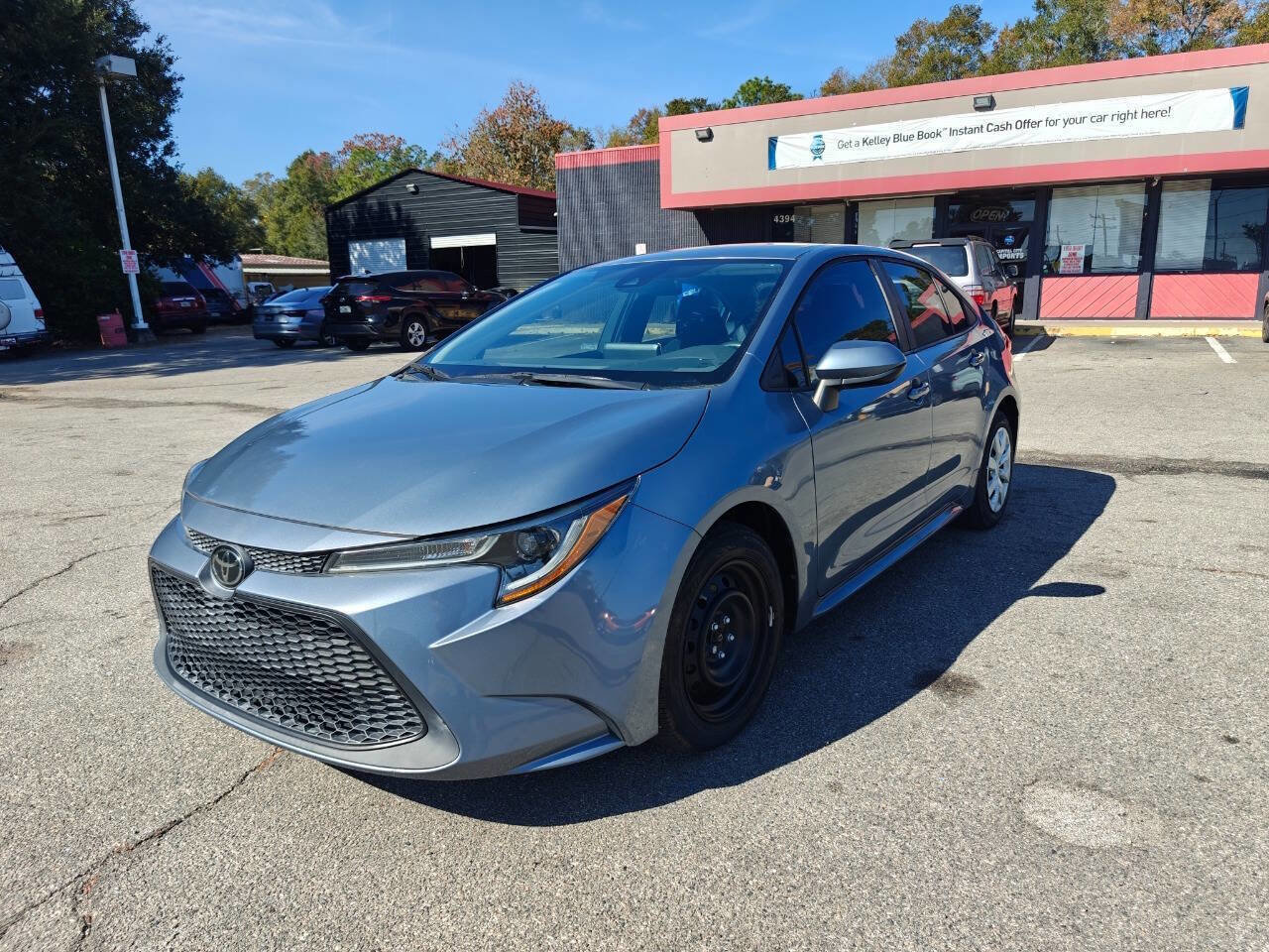 Used 2020 Toyota Corolla LE