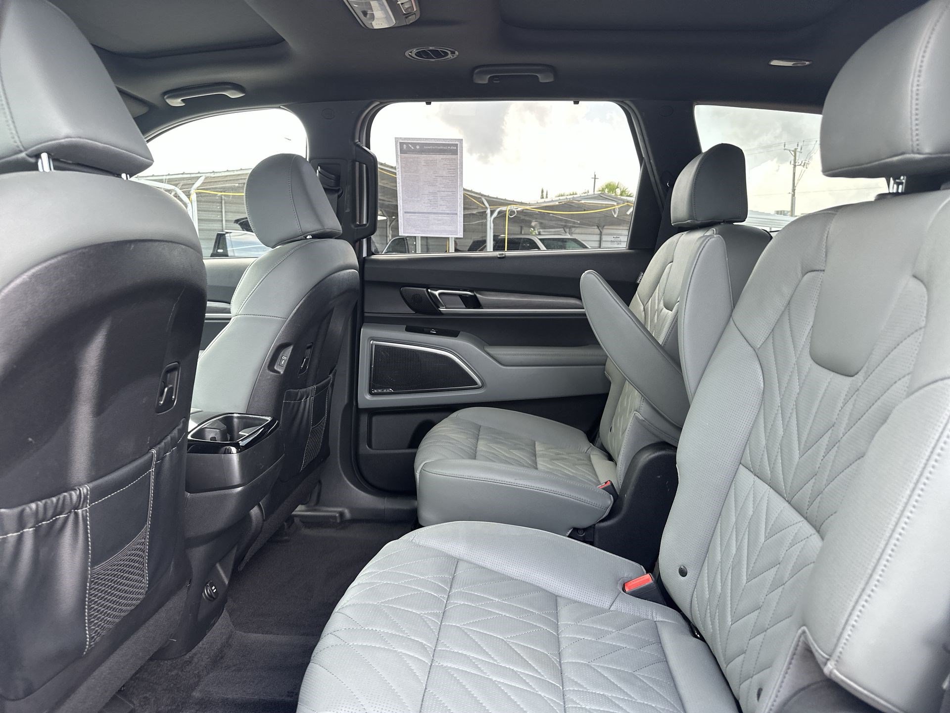 Used 2023 Kia Telluride SX X-Pro AWD/4WD image 23