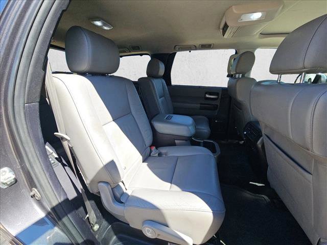 Used 2015 Toyota Sequoia Platinum image 19