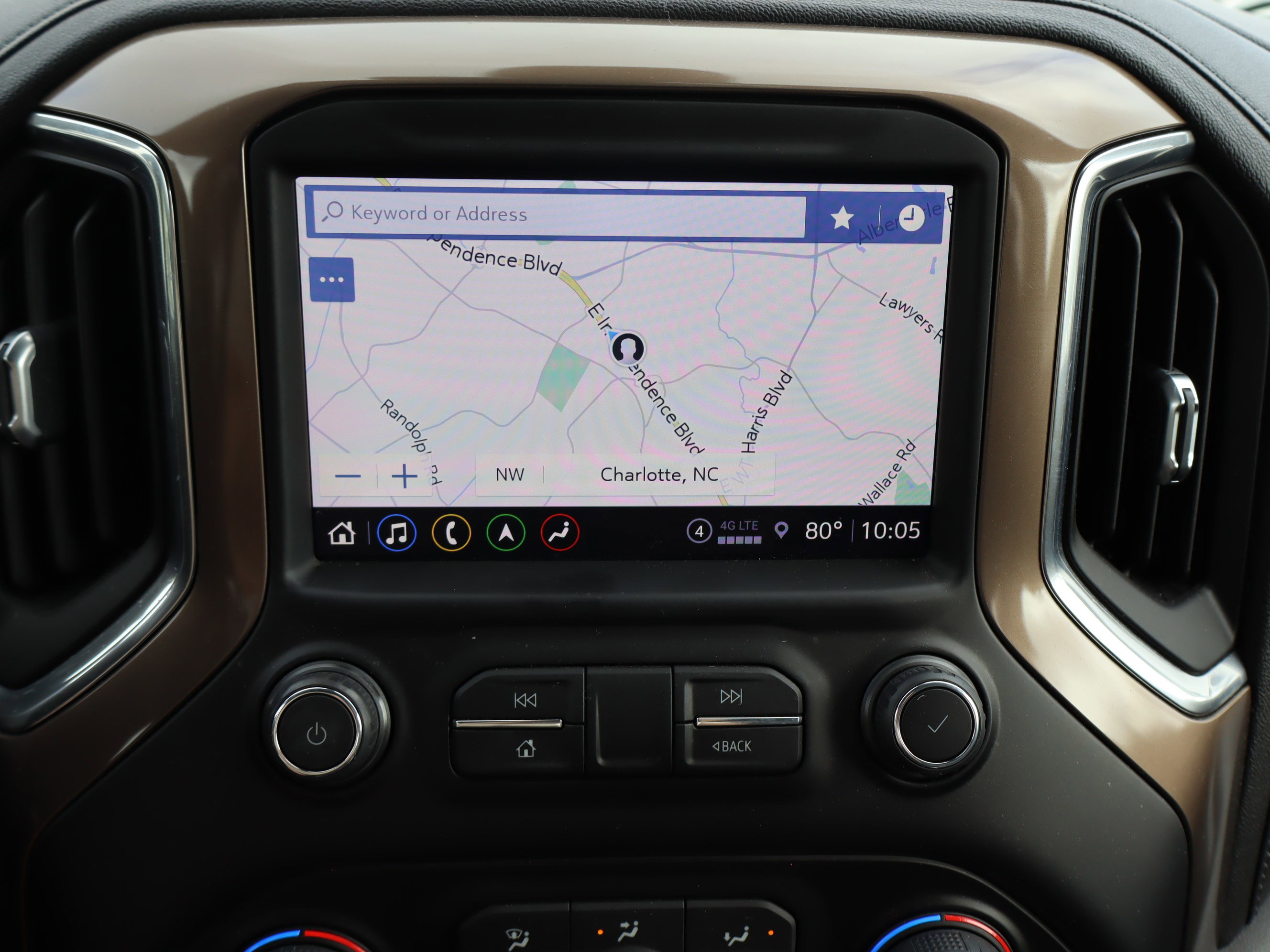 Used 2021 Chevrolet Silverado 1500 High Country w/ Technology Package image 28