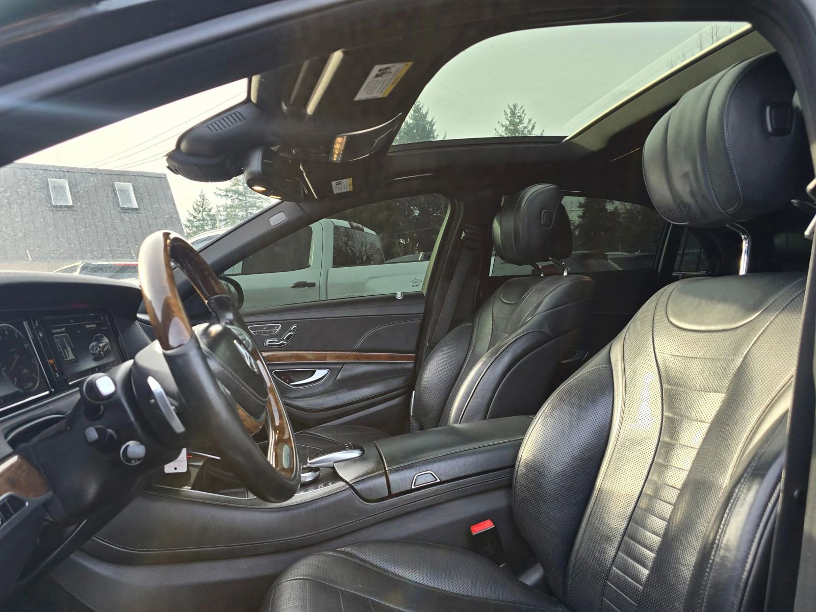 Used 2015 Mercedes-Benz S 550 4MATIC Sedan image 20