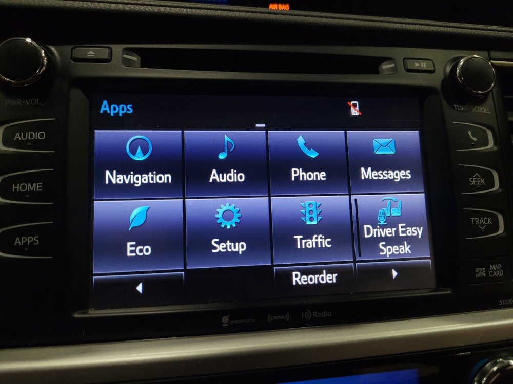 Used 2019 Toyota Highlander XLE w/ Carpet Mat Package (TMS) image 25